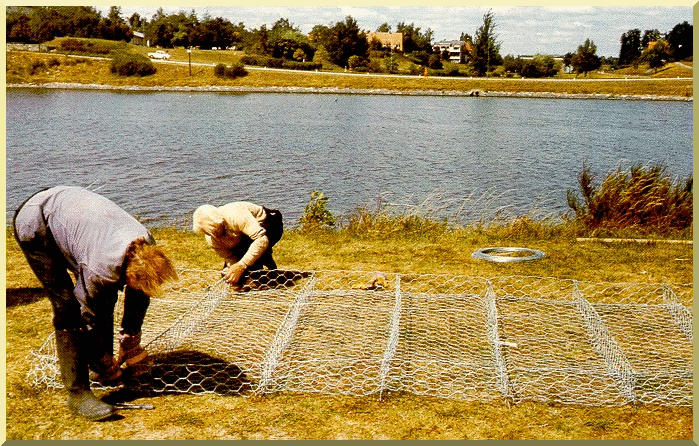 Assembling the individual units before placing