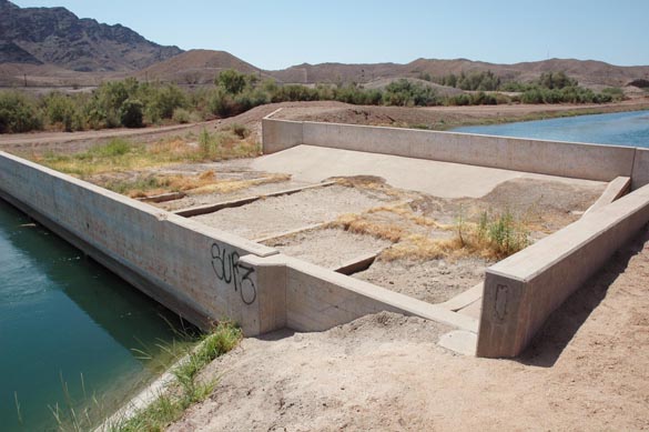 A small creek bypass to the 
							 Wellton-Mohawk Canal 