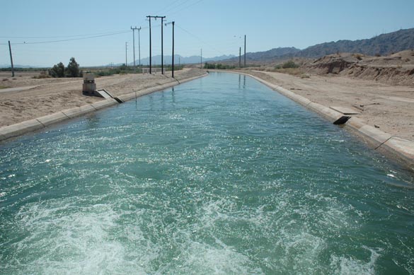 Pumping at Wellton-Mohawk, from groundwater to drain