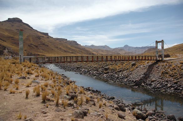 Palomari bridge over Rio Cabanillas near Santa Lucia, Puno, Peru (2007)