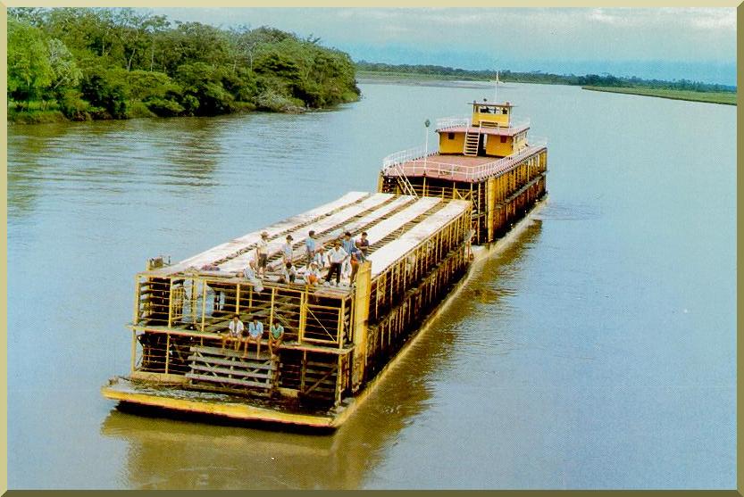 The Meta river, in eastern Colombia, navigable by local boats