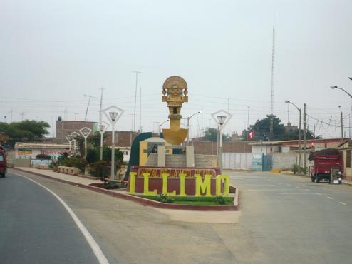 Entrada al pueblo de llimo.