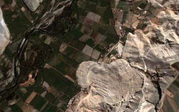 Aerial view of slide at Pie de Cuesta, on the Vitor Valley